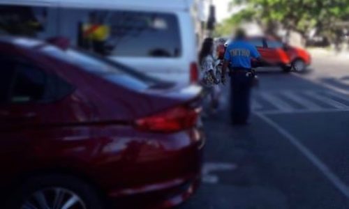 Mga traffic enforcers sa siyudad makapangkumpiskar na sang driver’s license sang mga traffic violators sugod subong nga adlaw